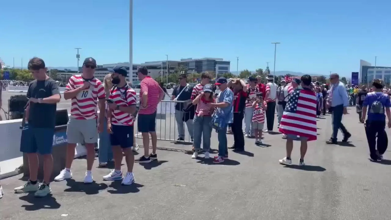 Estados Unidos avanza a octavos tras superar a Bosnia en el Mundial