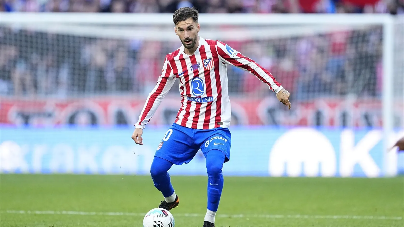 Ãlex Baena durante un partido del Atlético de Madrid esta temporada